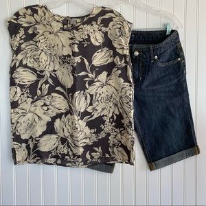 Korean-made silk sleeveless silk blouse SIZE M